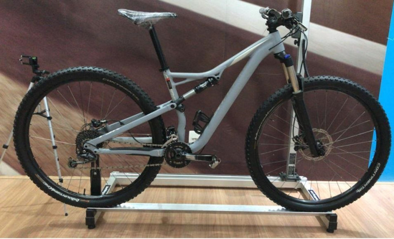 Bicicleta Specialized Camber M 2017 (semi-nova)